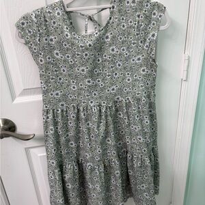 Floral Green Dress with Cap Sleeves